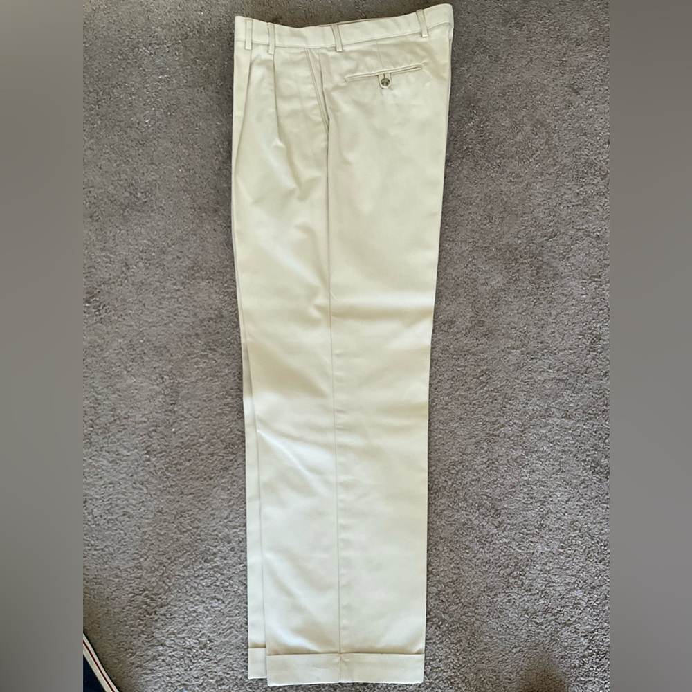 Dockers Men’s Classic Fit Pleated Chinos Pants - Cream/Stone - Size 34W
